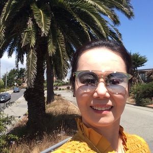 Meet your Posher, Younghee